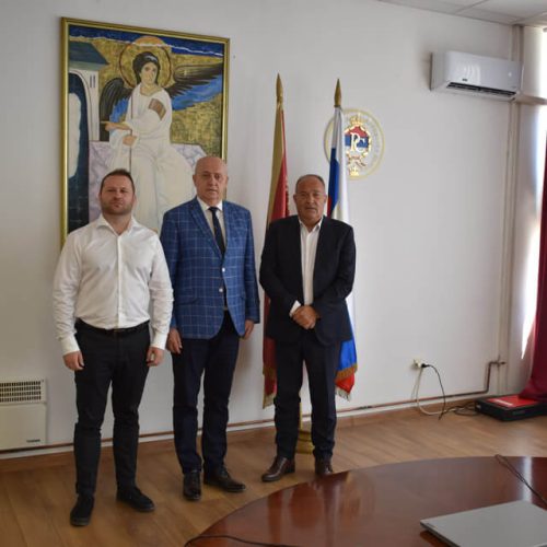 Посјета представника ЈП Службени гласник Републике Србије и  ЈУ Службени гласник Републике Српске  Универзитету у Источном Сарајеву
