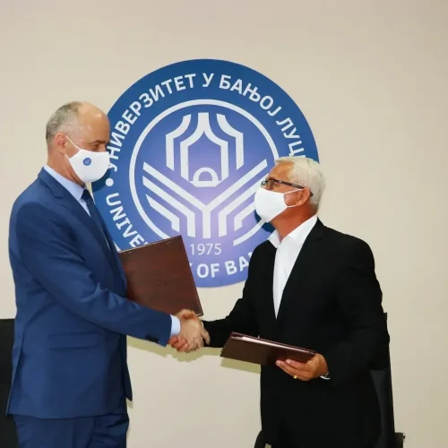 Озваничена сарадња између Универзитета у Бањој Луци и ЈУ Службени гласник РС